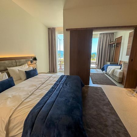 Abi'S Hotel & Spa Vlorë エクステリア 写真