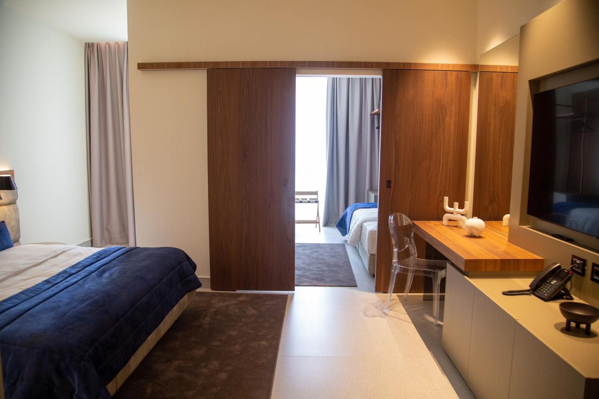Abi'S Hotel & Spa Vlorë エクステリア 写真