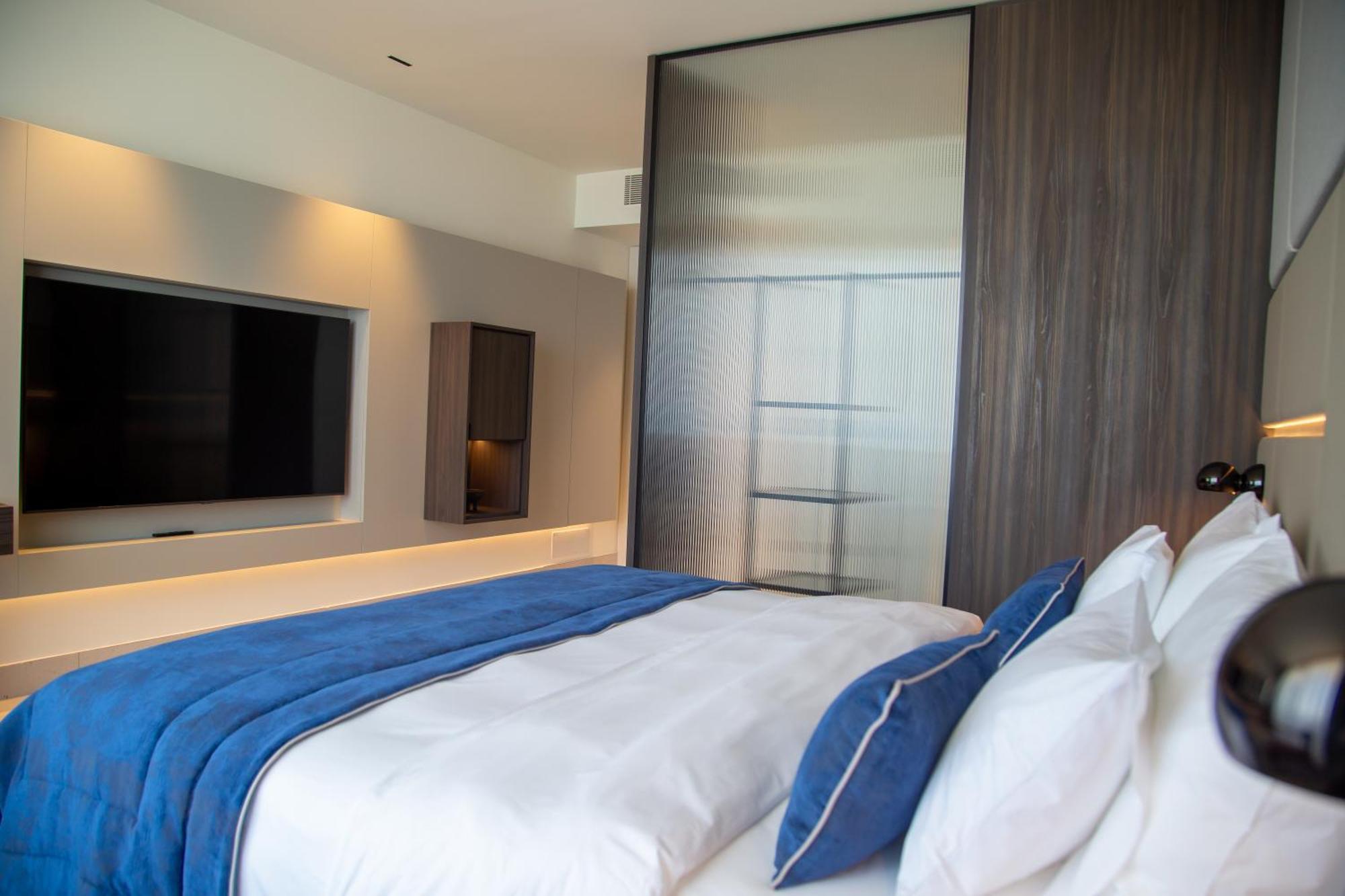 Abi'S Hotel & Spa Vlorë エクステリア 写真